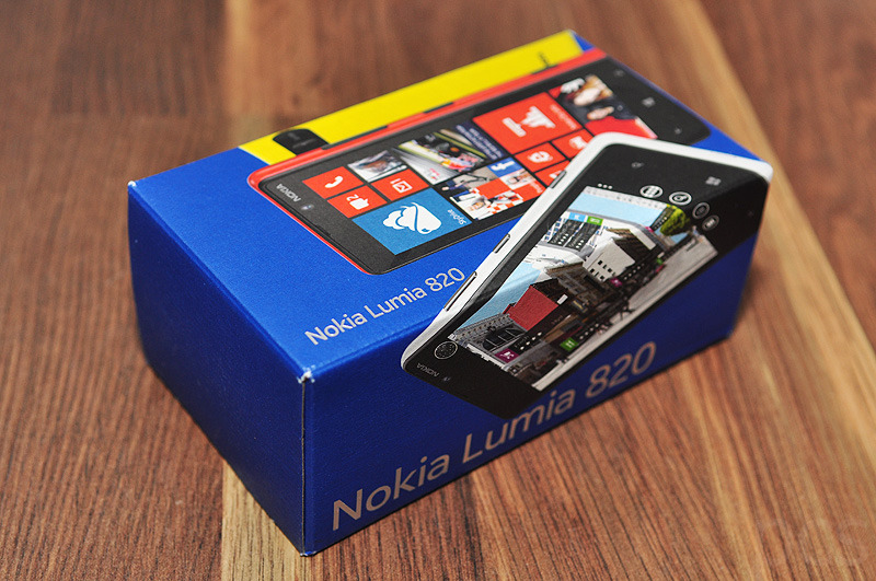 Nokia-Lumia-820-Test_01