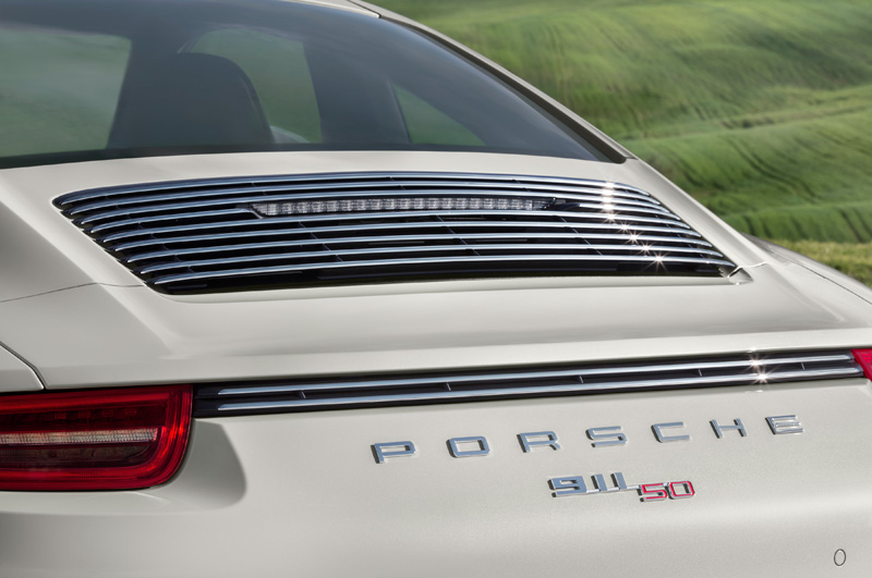 Porsche-911-Special-Edition-50-Years_03