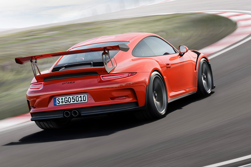 Porsche-911-GT3-RS_02