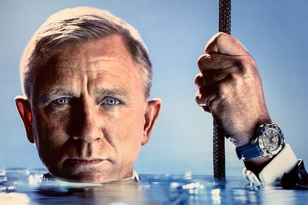 Daniel Craig James Bond Omega Seamaster 300M