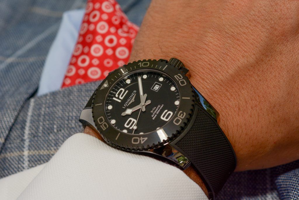 Luxify Review Hands-on Longines HydroConquest All Black Full Ceramic
