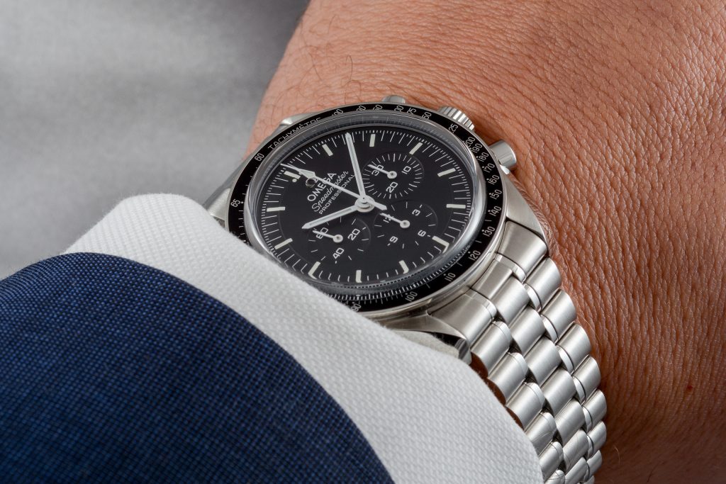 Luxify Review Hands-on Omega Speedmaster Moonwatch Professional Co-Axial Master Chronometer