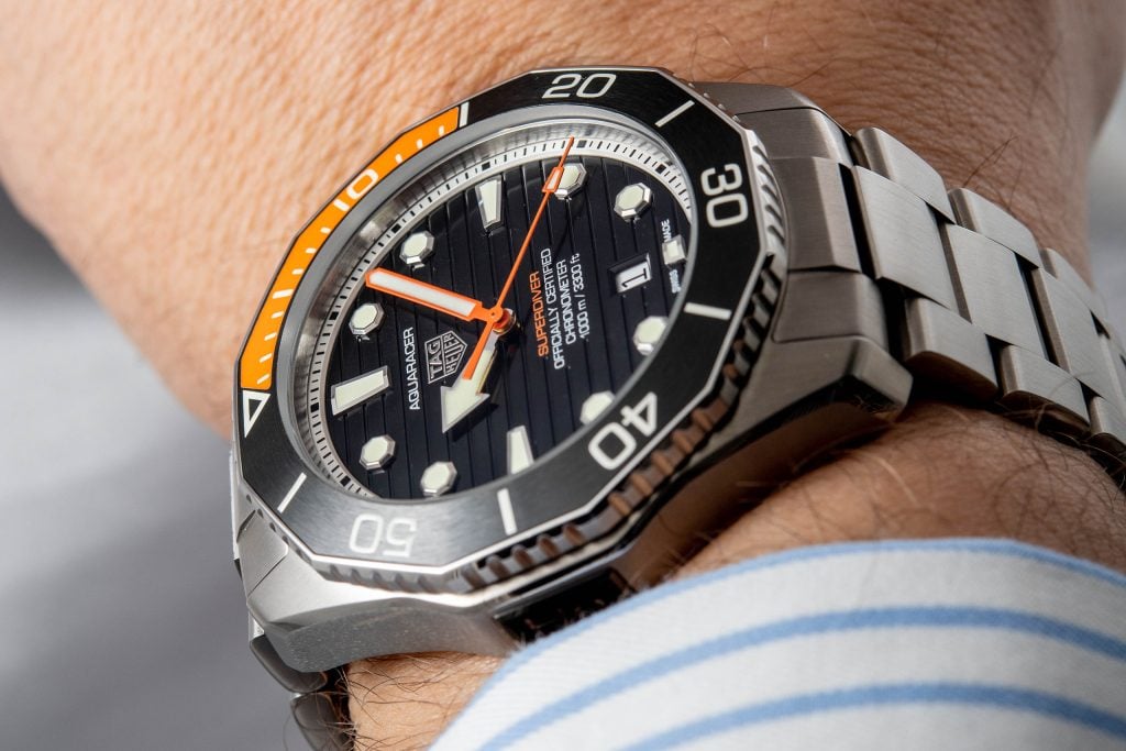Luxify Review Hands-on TAG Heuer Aquaracer Professional 1000 Superdiver, Ref. WBP5A8A.BF0619