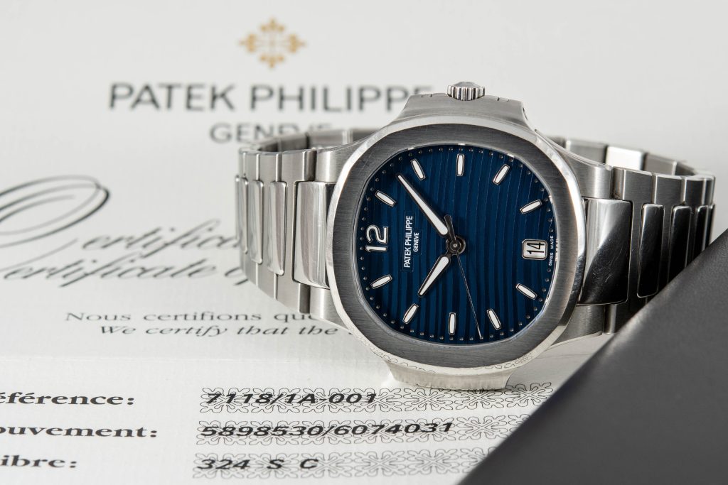 Luxify Review Hands on Patek Philippe Nautilus Aquanaut Dr. Crott Auctioneers