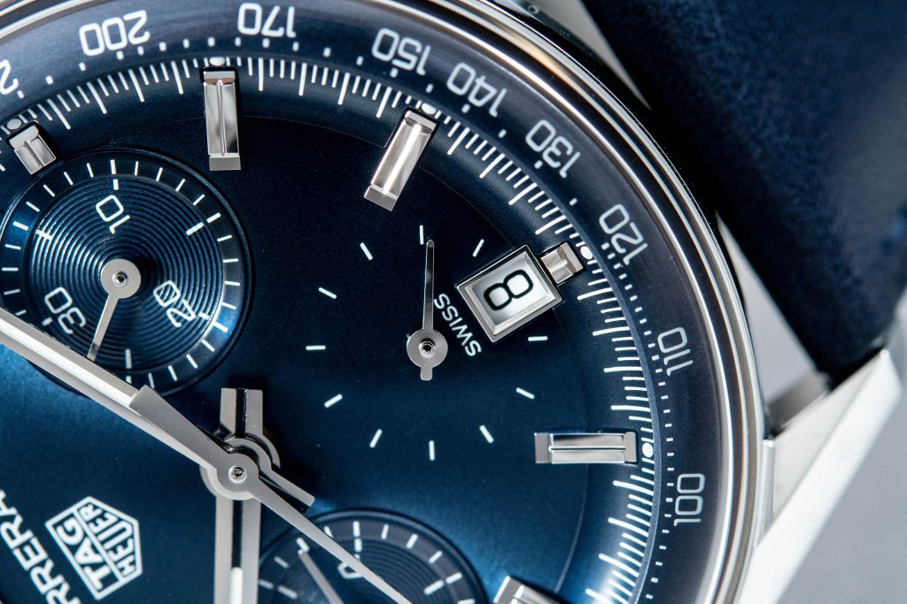 Luxify Review Hands-on TAG Heuer Carrera Chronograph Glassbox